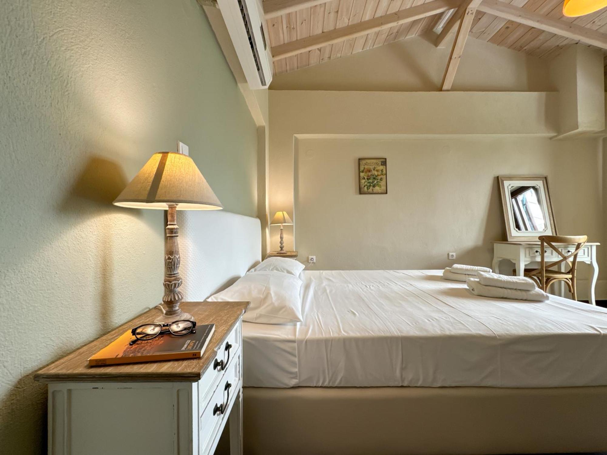 Villa Kedros à Neochori  Extérieur photo