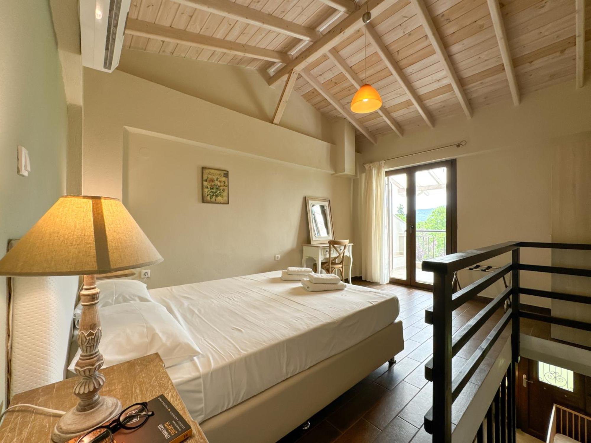 Villa Kedros à Neochori  Extérieur photo