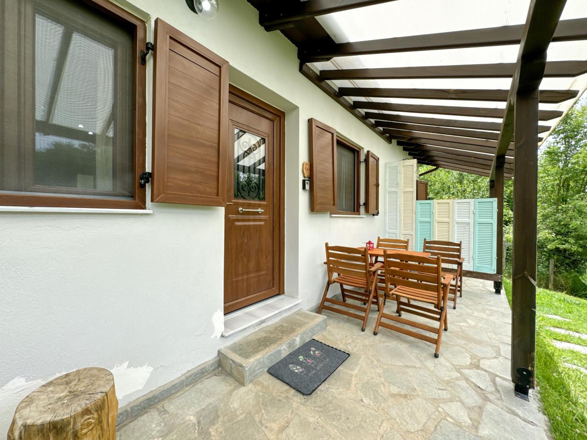 Villa Kedros à Neochori  Extérieur photo