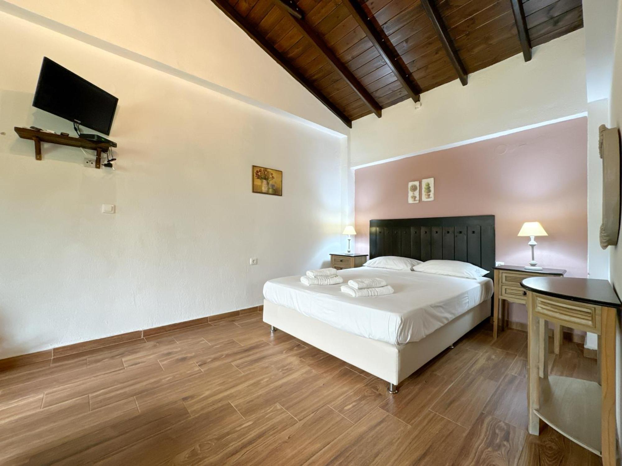 Villa Kedros à Neochori  Extérieur photo